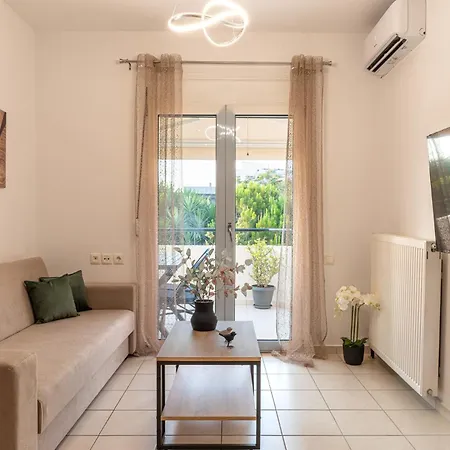 Family Friendly Luxury Nea Alikarnassos